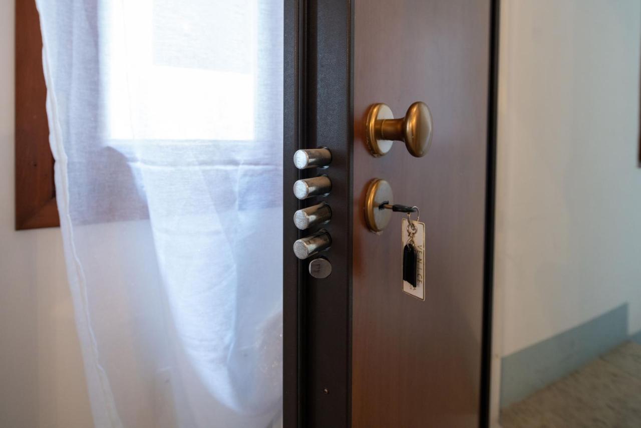 Ve.n.i.ce. Cera Ca' De La Mandola Apartamento *